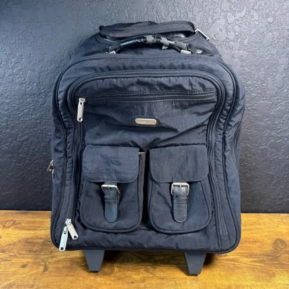 Baggallini Rolling Carry-On Black Nylon Travel Bag Unisex‎ Medium